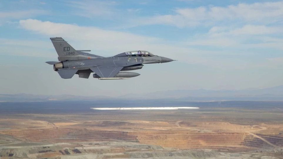 ΗΠΑ: Συνετρίβη F-16 έξω από το Λας Βέγκας